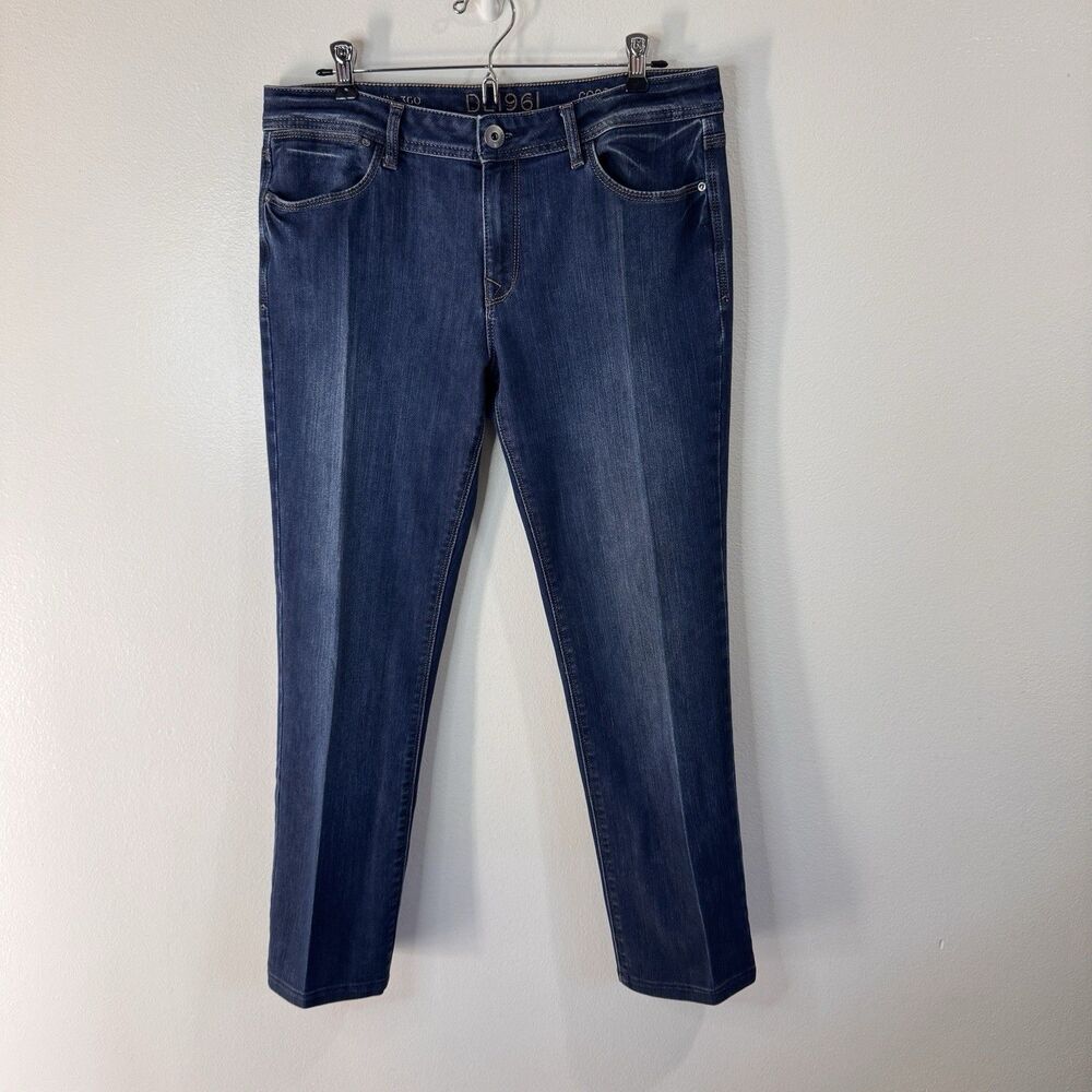 DL1961 Jeans 32 Coco Curvy Straight Medium Wash Denim Stretch Mid Rise Ankle